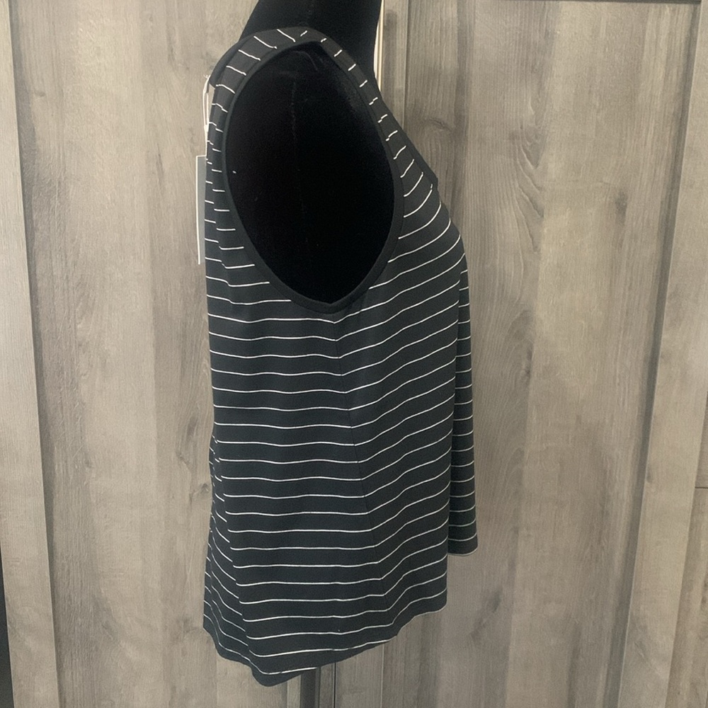 New BB Dakota Black & White Striped Split Back Tank Top Women's Size S With Tag - Picture 3 of 10